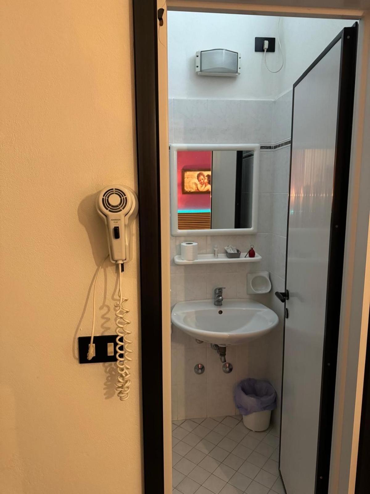Hotel New Liston Rimini Extérieur photo
